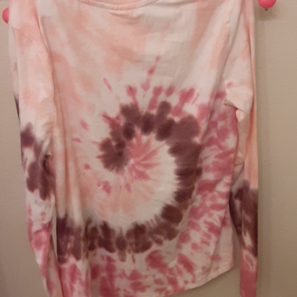 The dye shirt - Picture 3 of 4